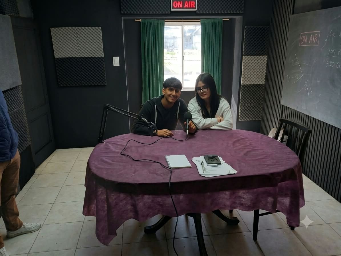 Estudiantes del Secundario 11 invitan a conocer la Expo de trabajos realizados durante el año